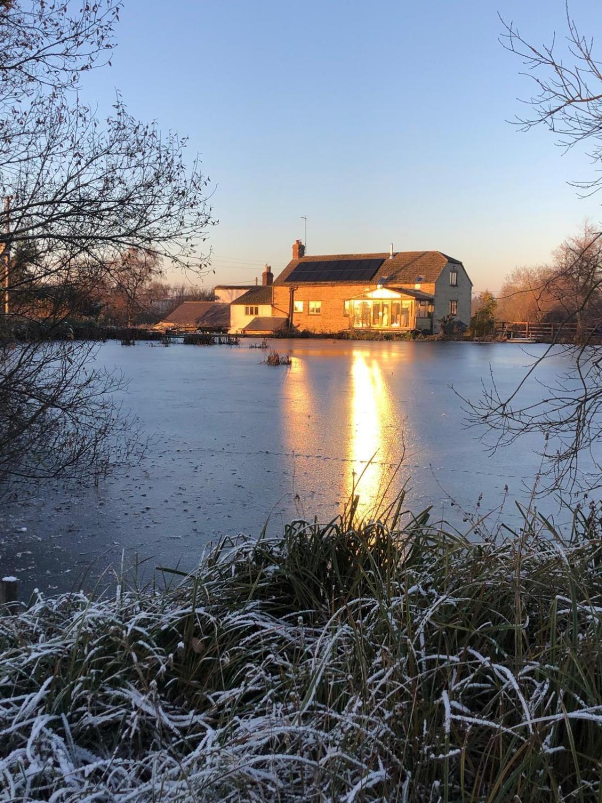 Bed and Breakfast Astwell Mill Helmdon Exterior foto